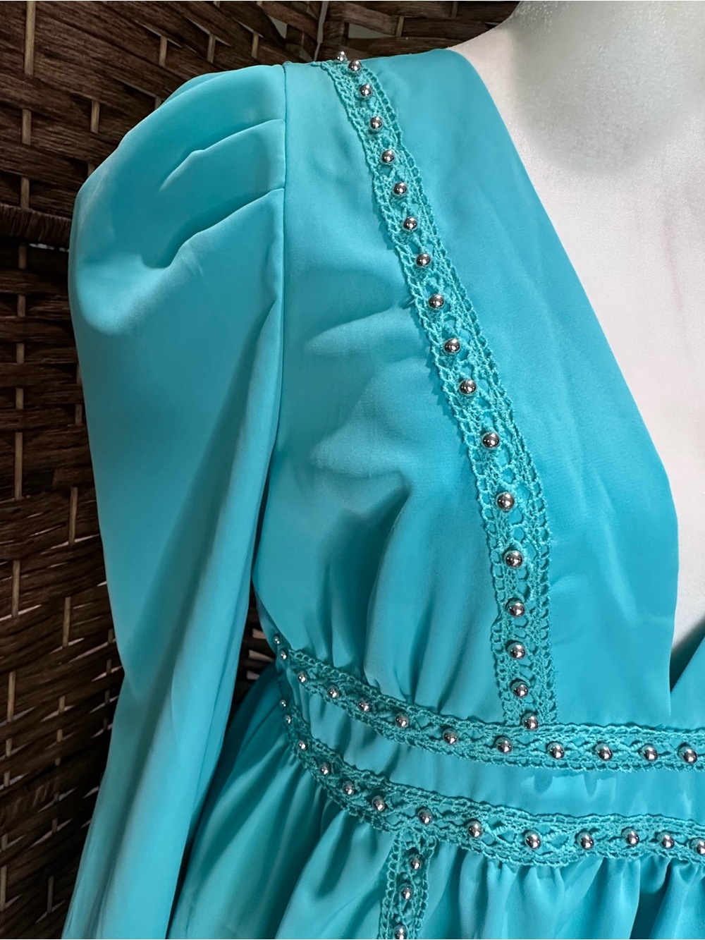 Turquoise V-Neck Puffed Long Sleeve Mini Dress - Picture 4 of 5